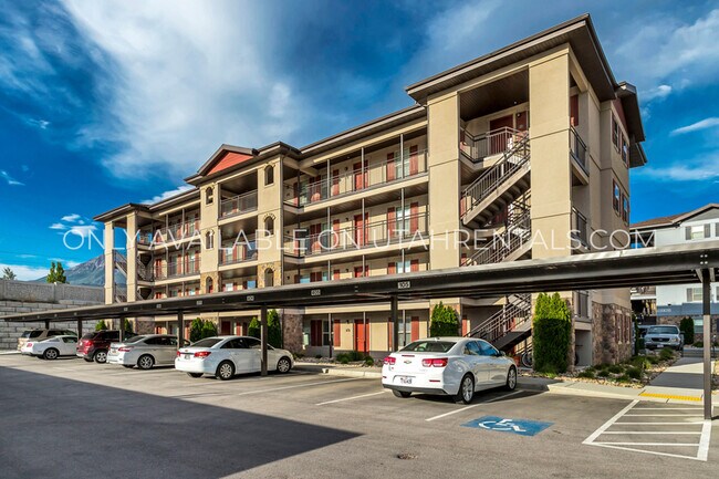 Photo - 1080 W 965 N