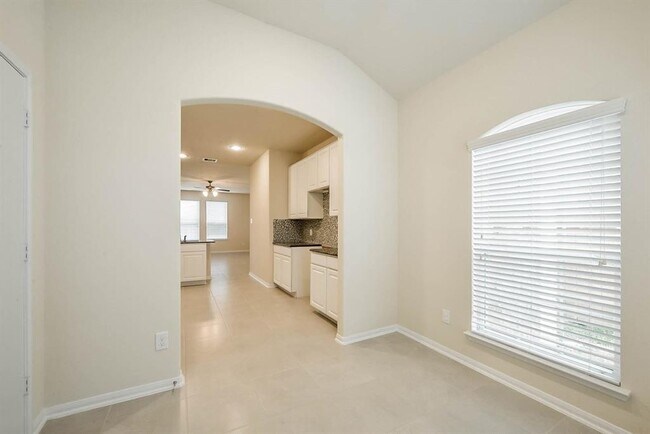 Photo - 4211 Fair Country Ln