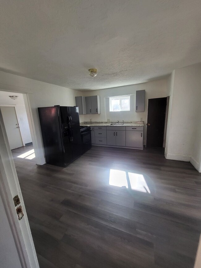 Photo - Newly renovated 2 bedroom House