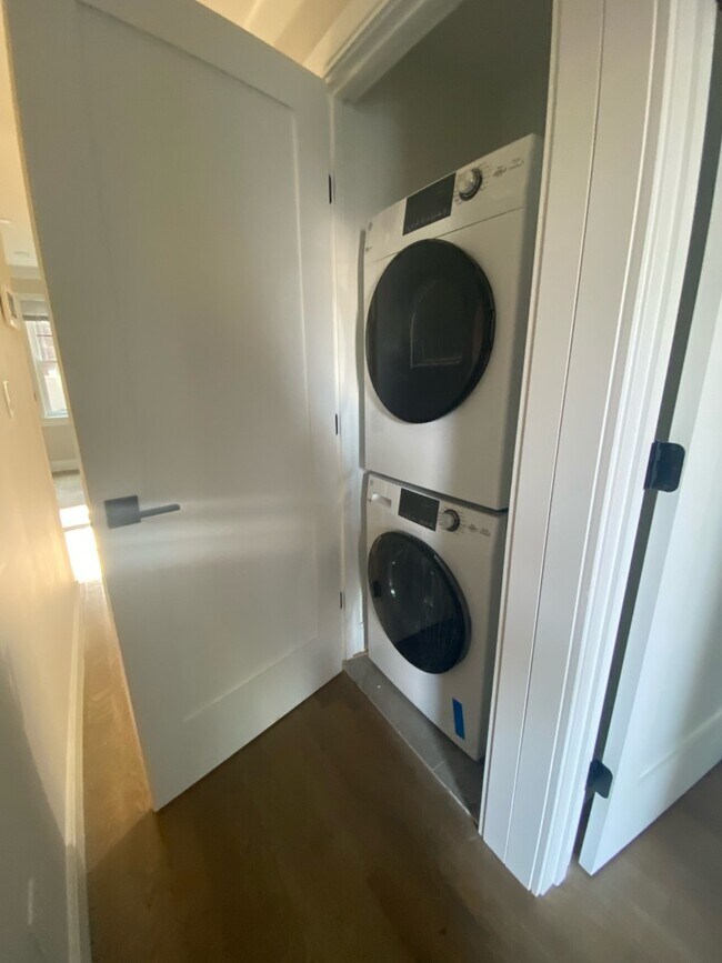 Photo - 14 Lopez Ave Unit 1