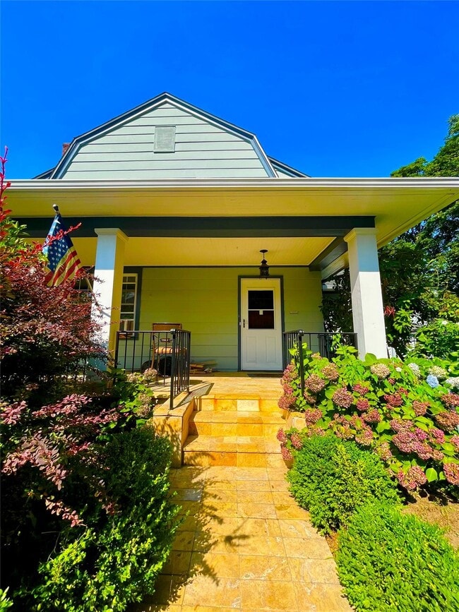 Photo - 19 Hanford Pl