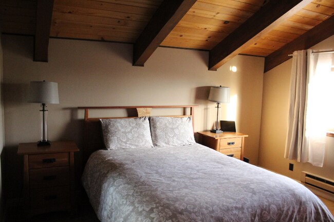 Photo - 807 Jeffrey Ct