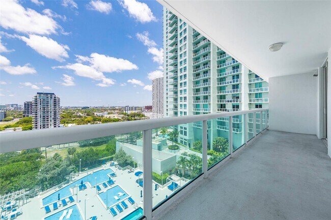 Photo - 1800 N Bayshore Dr Unidad 1806