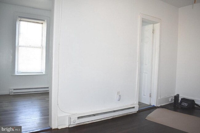 Building Photo - 6031 Market St Unit STUDIO Rental