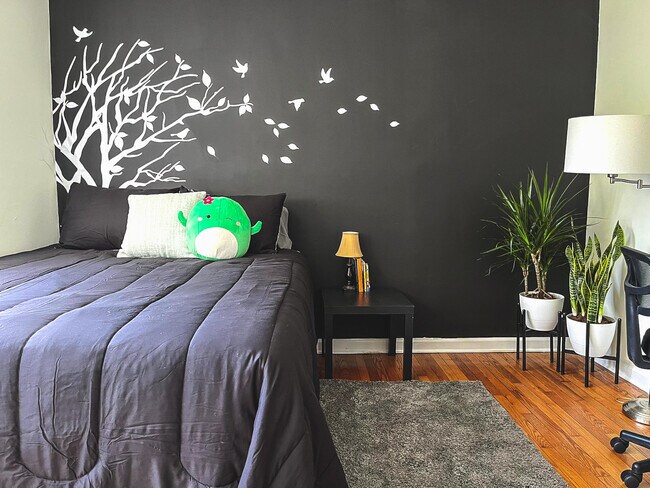 Photo - 1725 Mary Lou Ln SE Unit 1