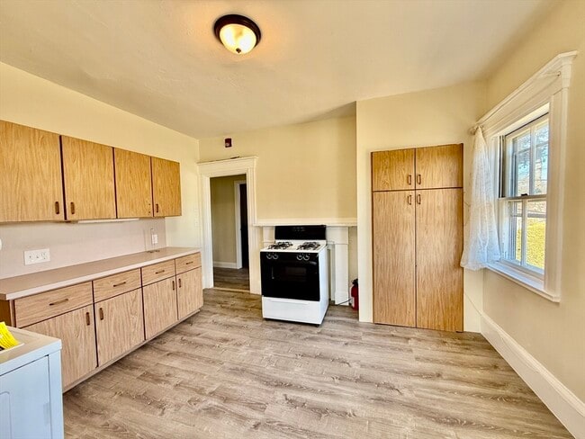 Photo - 84 Pearl St Unit 2F