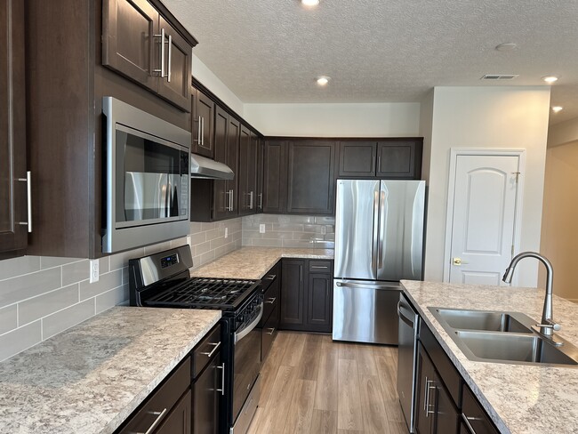 Photo - 1242 Fairstone Dr