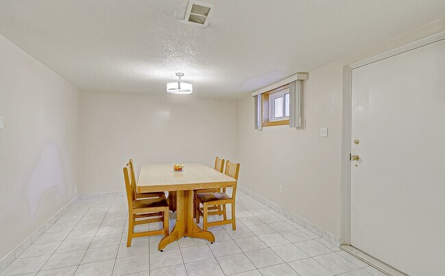 Dining Room - 36 Ludgate Dr