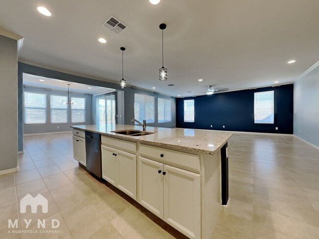 Photo - 24598 W Concorda Dr