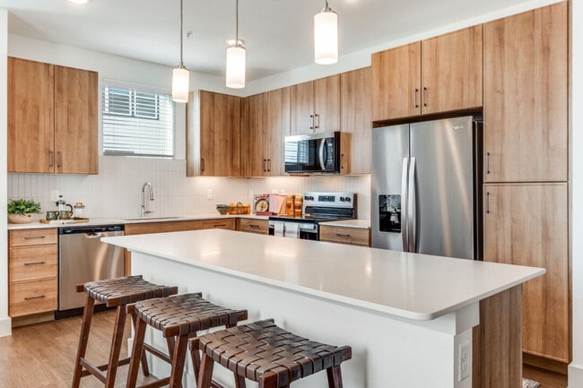 Photo - Victoria Row