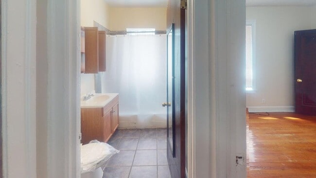 Photo - 823 W 83rd St Unit 1N