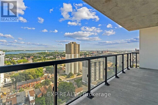 Photo - 15 Queen St S Unit 1511