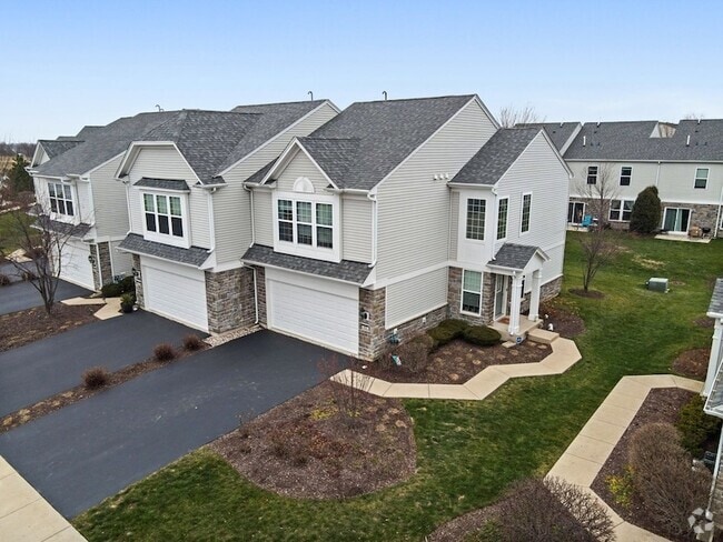 Building Photo - 650 Hawley Dr Rental