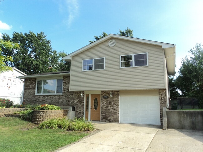 Building Photo - 7721 166th St Rental