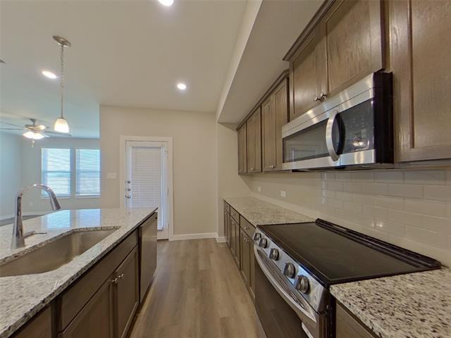 Photo - 8101 Howell Oak Dr