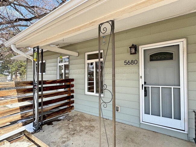 Photo - 5680 W 9th Ave