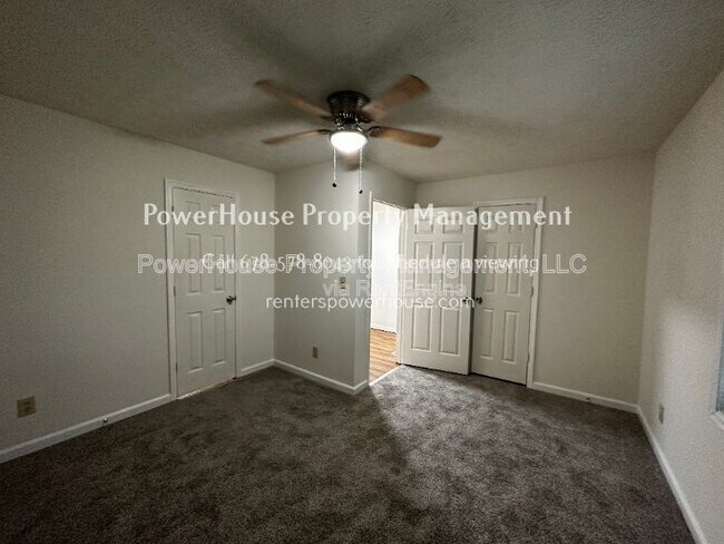 Photo - 504 Oakwood Ct