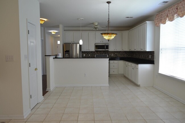 Photo - 101 Newcastle Ct
