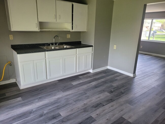 Photo - 1679 Smith Rd Unit 1679-D