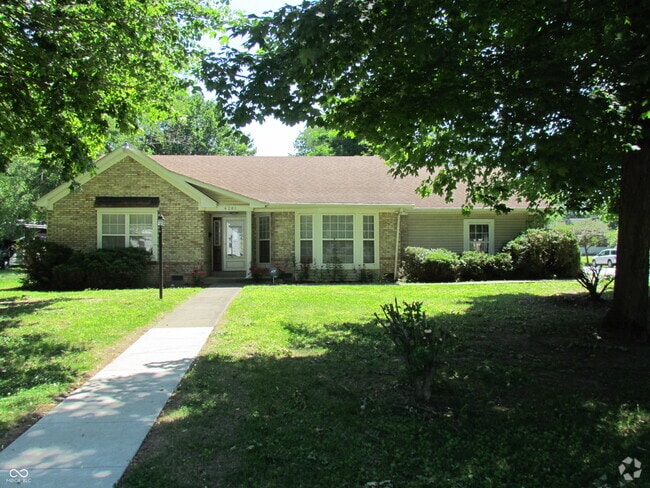 Building Photo - 4201 Clarendon Rd Rental