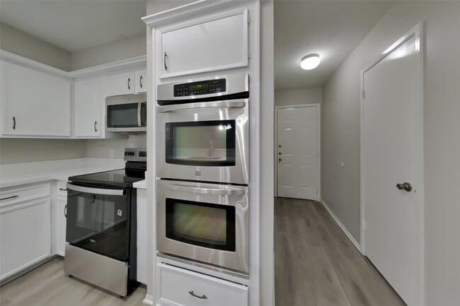 Photo - 3619 Maple Glen Dr