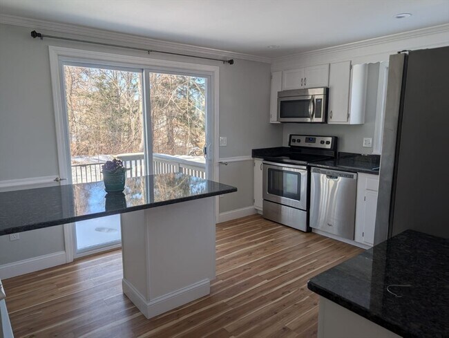 Photo - 270 Sunderland Rd