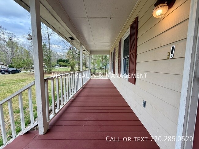 Photo - 130 Tyler Ln