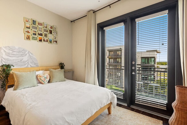 Photo - 9127 Research Blvd Unidad ID1365736P