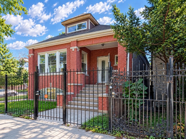 Photo - 3025 E 80th Pl