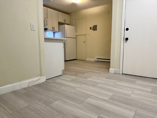 Photo - 624 Hyde Park Ave Unit A1