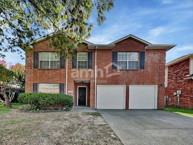 Building Photo - 163 Southlake Dr Rental
