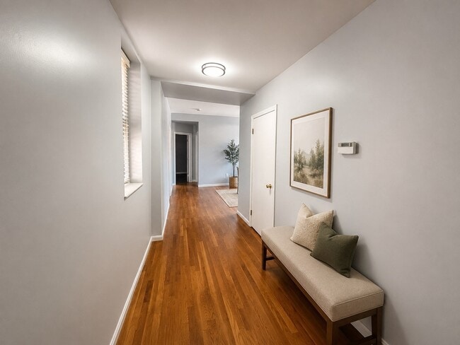 394 Riverway Unit 10