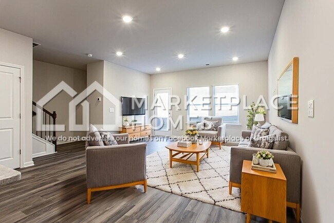 Photo - 2093 Avalon Rdg