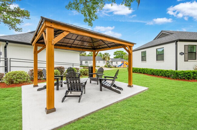The Duplexes @ Victory