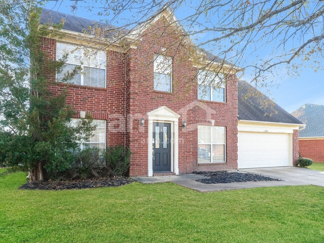 Building Photo - 2267 Baird Dr