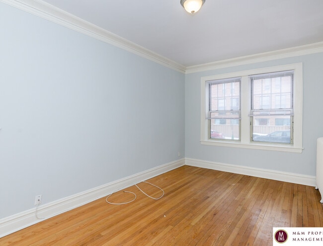 Photo - 1000 - 1010 North Blvd