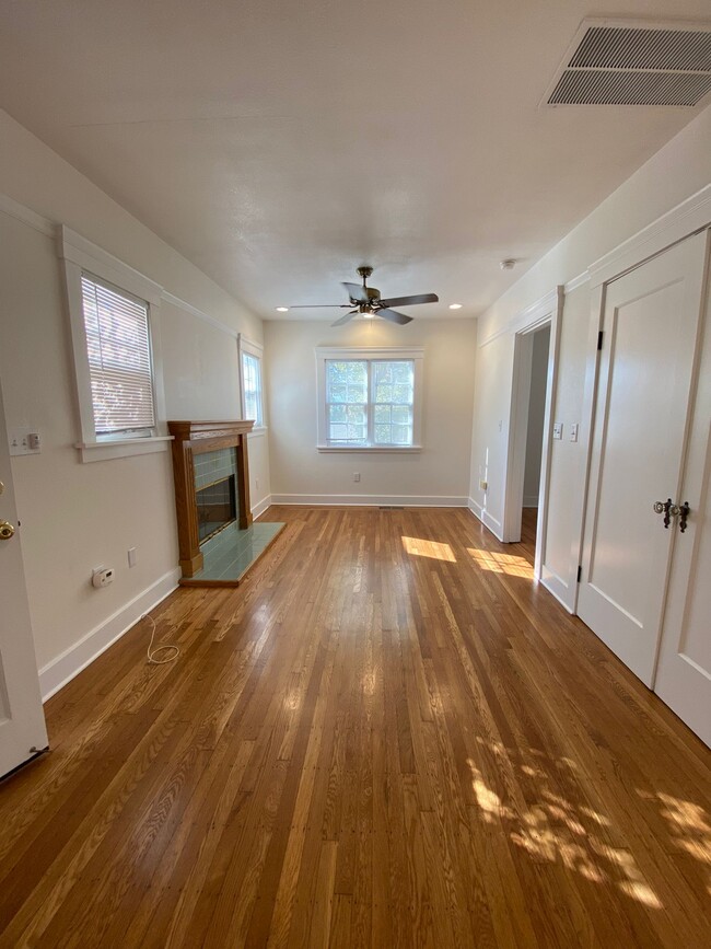 Photo - 1242 Susana Street