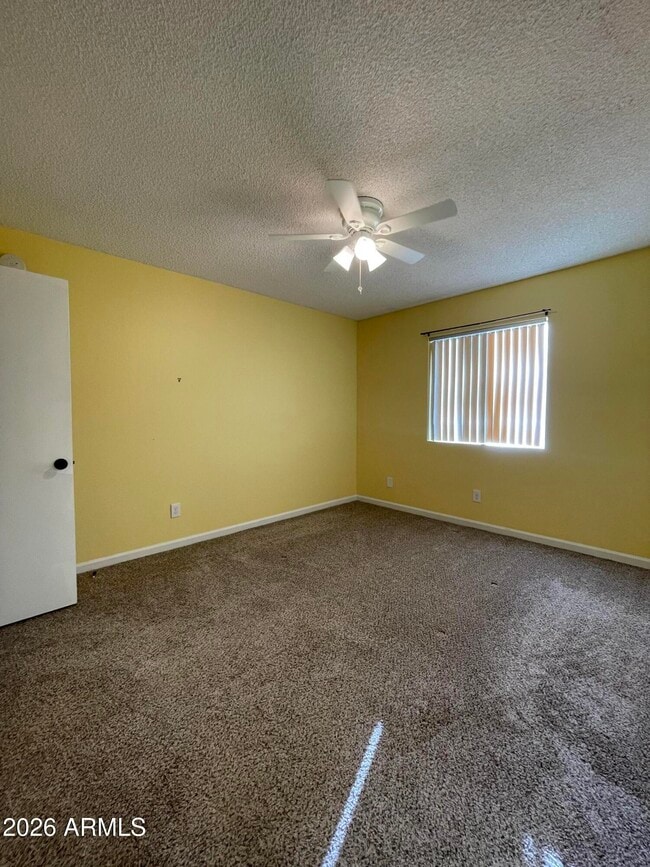 Photo - 1942 S Emerson Unidad 252