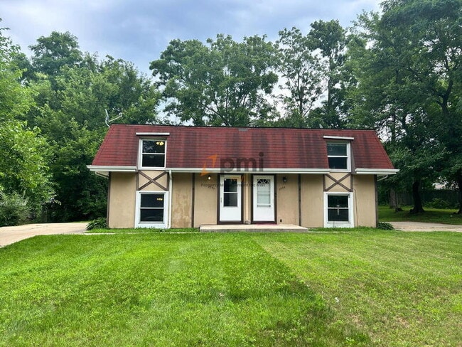 Building Photo - 2355-2355 Hickory St Unit 2353 Hickory St