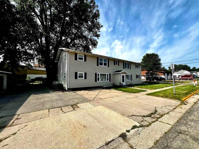 219 4th Ave