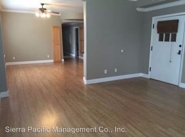 Photo - 256 Unidad B