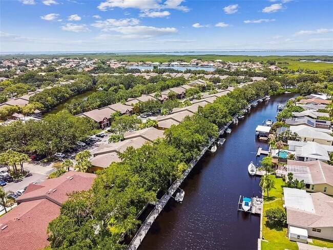 Photo - 5592 Baywater Dr Unidad 5592 Baywater Drive