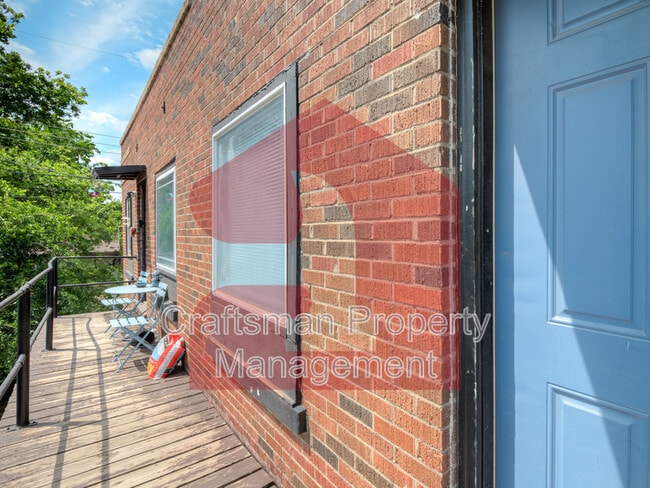 Photo - 704 NW 92nd St