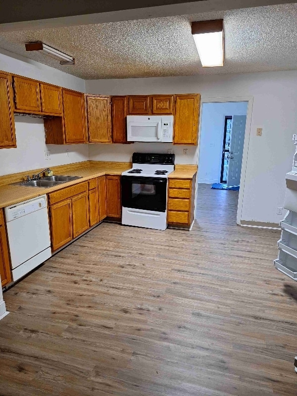 Photo - 2531 Vincent Ave