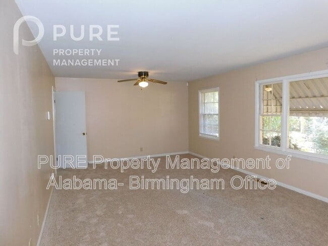 Photo - 117 22nd Ave NE