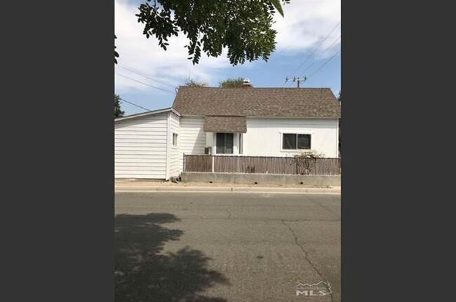 2 Bed/1 Bath Home in Fallon - 2 Bed/1 Bath Home in Fallon