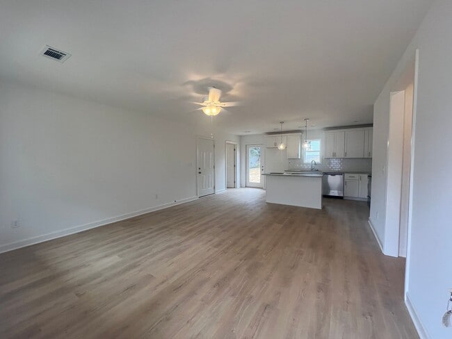 Photo - 2911 Patton Ave