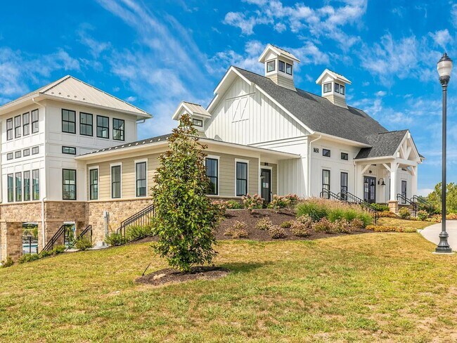 Photo - THREE LEVEL TOWN HOUSE IN KELLERTON
