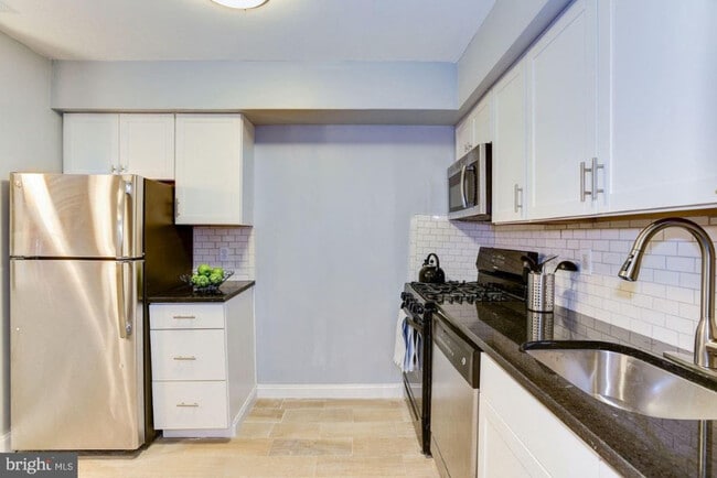 Building Photo - 114 Van Buren Rd Rental
