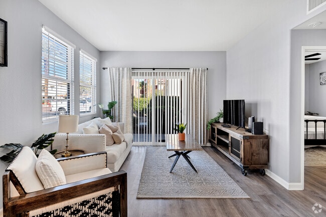 2BR, 2BA - 889SF - Living Room - Silverhawk Apartments